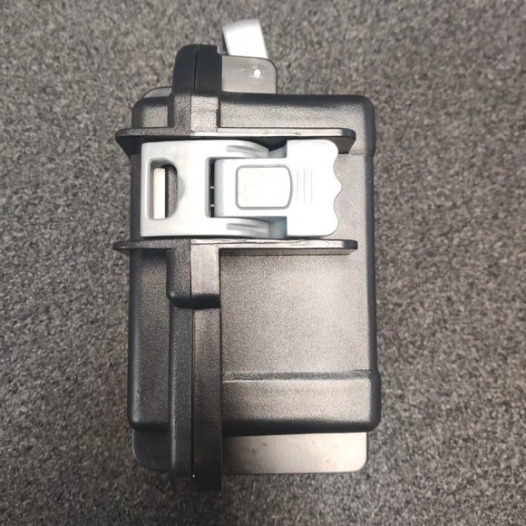 Invicta Disney Limited Edition Mickey Mouse Black 3-Watch Slot Hard Case Only - Picture 6 of 10